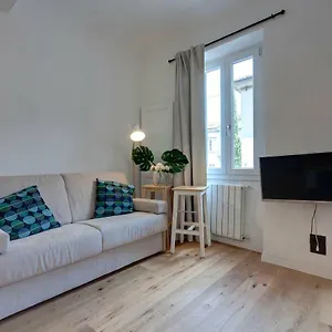 Apartamento Mamo - Scala Florencia